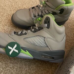 Nike Air Jordan 5 Gray and Green Sneakers